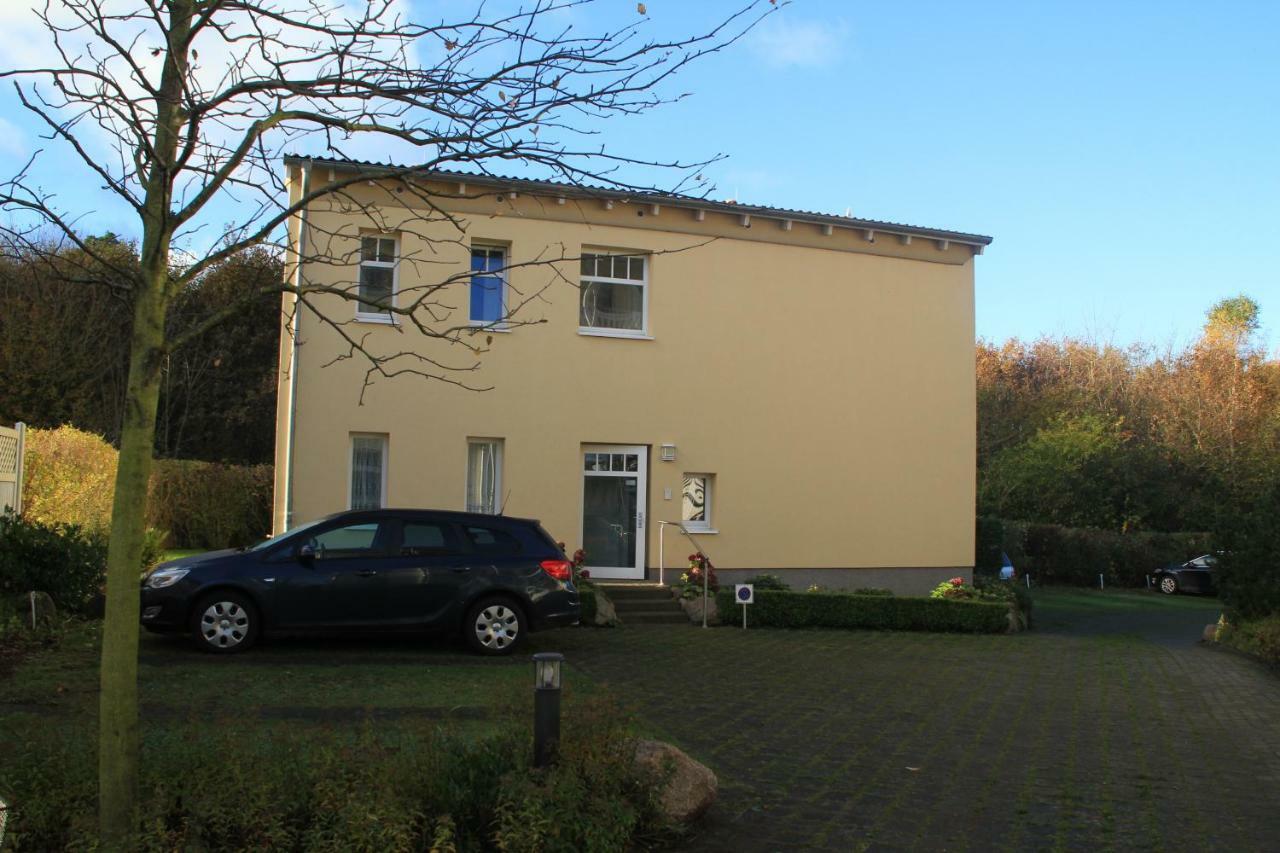 Auszeit Am Lindenpark Apartment Ostseebad Kühlungsborn Exterior foto