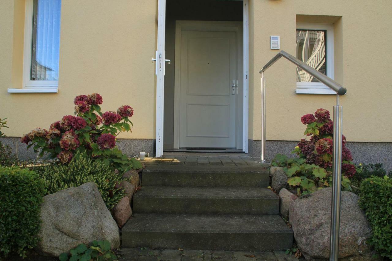 Auszeit Am Lindenpark Apartment Ostseebad Kühlungsborn Exterior foto