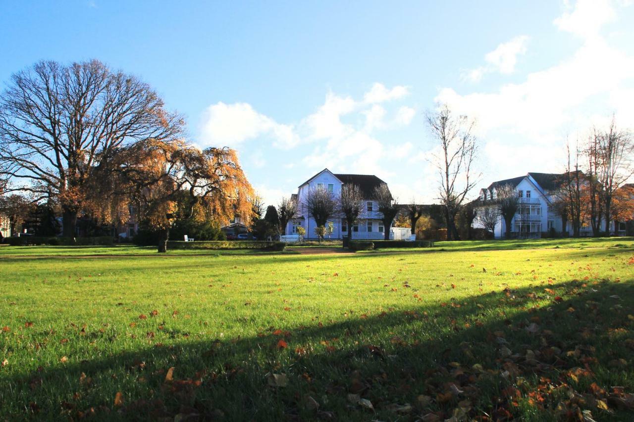 Auszeit Am Lindenpark Apartment Ostseebad Kühlungsborn Exterior foto